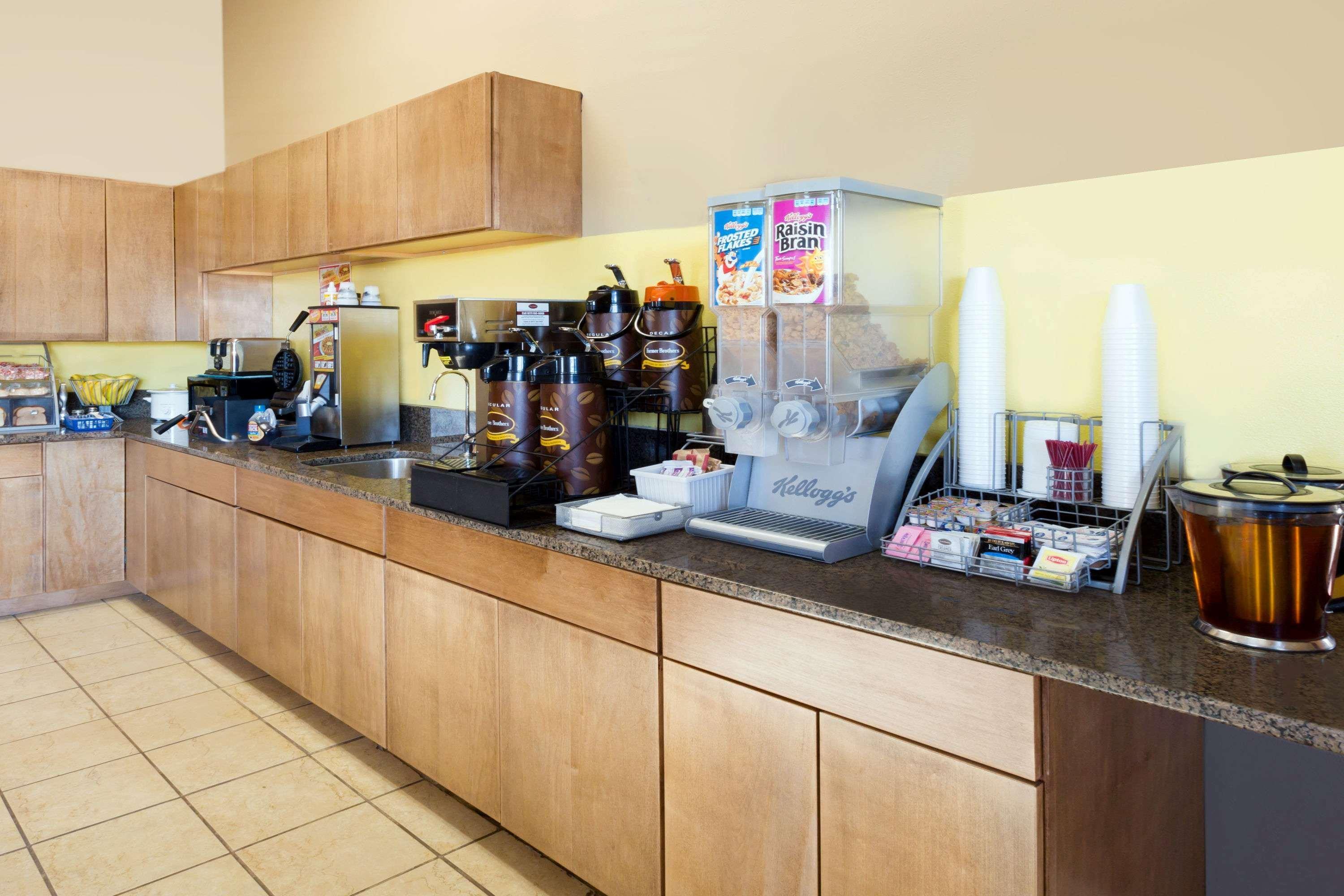 Motel Super 8 By Wyndham Carroll Esterno foto